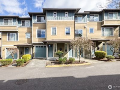 2115 201st Pl SE #R2, Bothell, WA, 98012