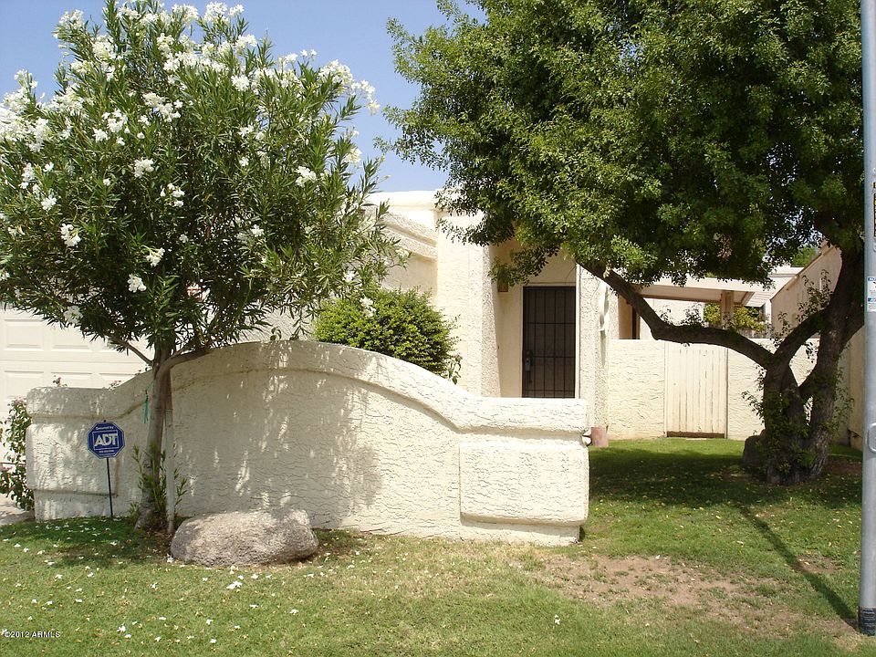 1st image of 8720 E Via De Cerro