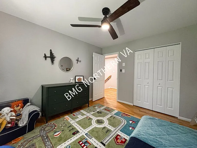 404 Onondio Cir SE — Photo 27