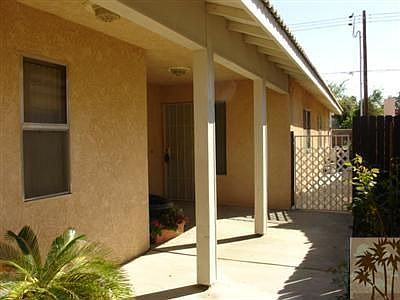 Private Front Entry