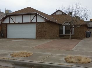1909 Chris Scott Dr, El Paso, TX 79936