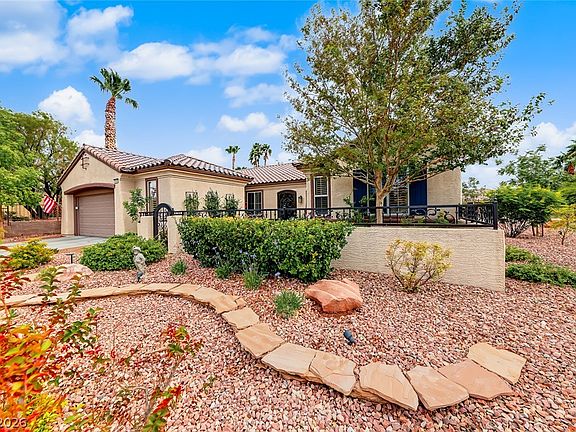 2nd image of 1646 Sebring Hills Dr