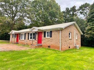 1700 McKay Rd, Newton, NC 28658