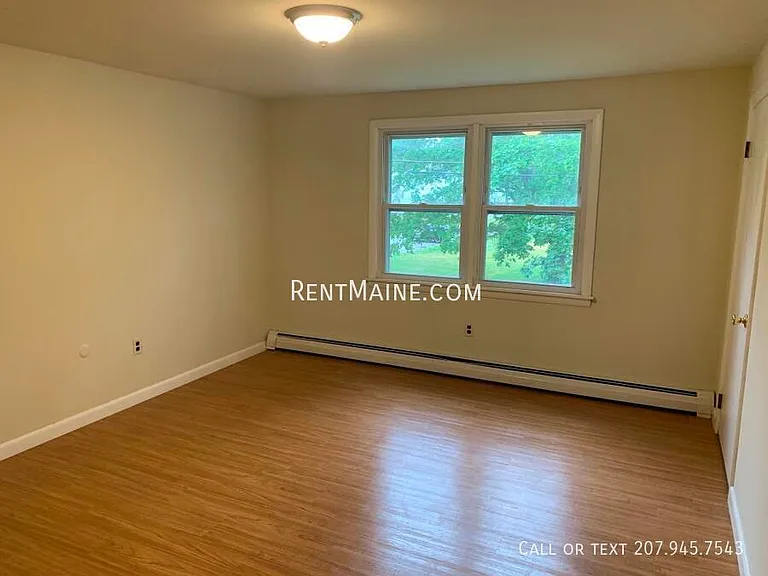 35 Yale St — Photo 5