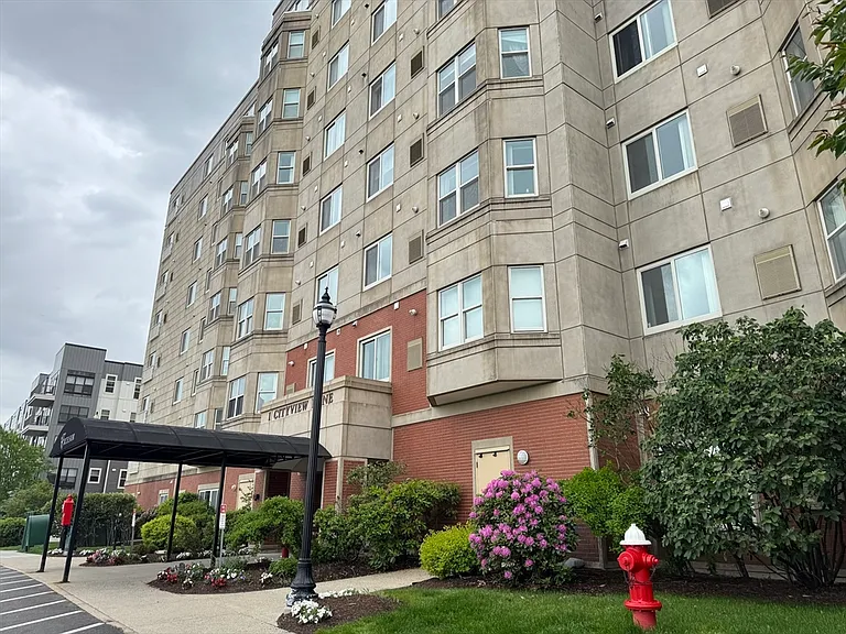 1 Cityview Ln #213 — Photo 21