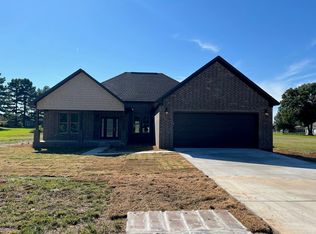 15 Country Meadows Dr, Vilonia, AR 72173