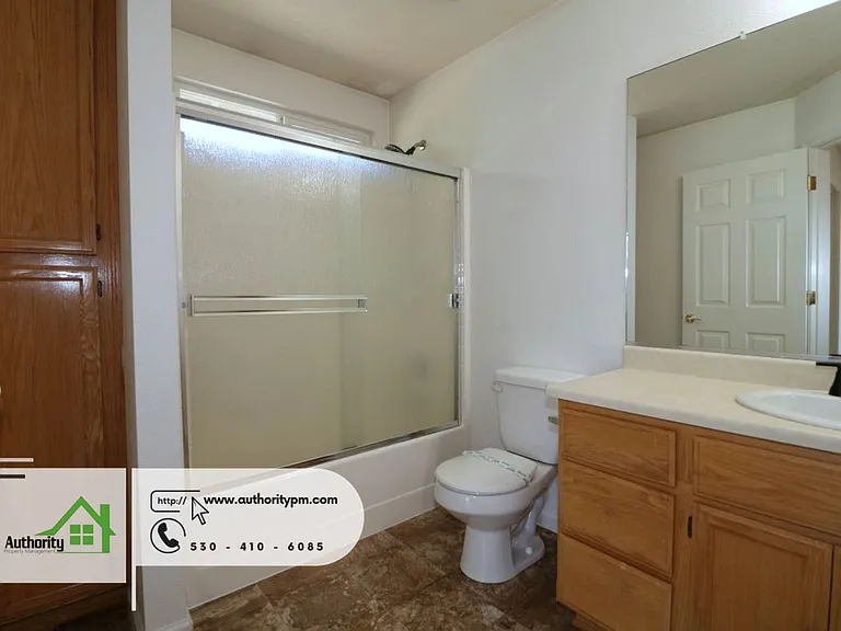 1108 Grange St #B — Photo 15