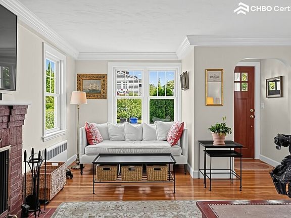 4th image of 20 Canterbury Rd