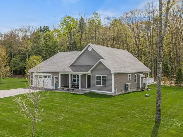 14 Theresa Masse Lane, Scarborough, ME 04074