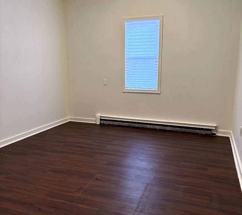 1st image of 622 Dekalb St #1D