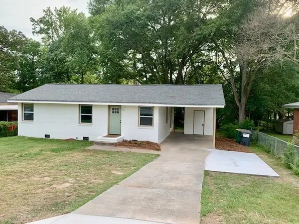 4559 Hendrix Dr, Forest Park, GA 30297