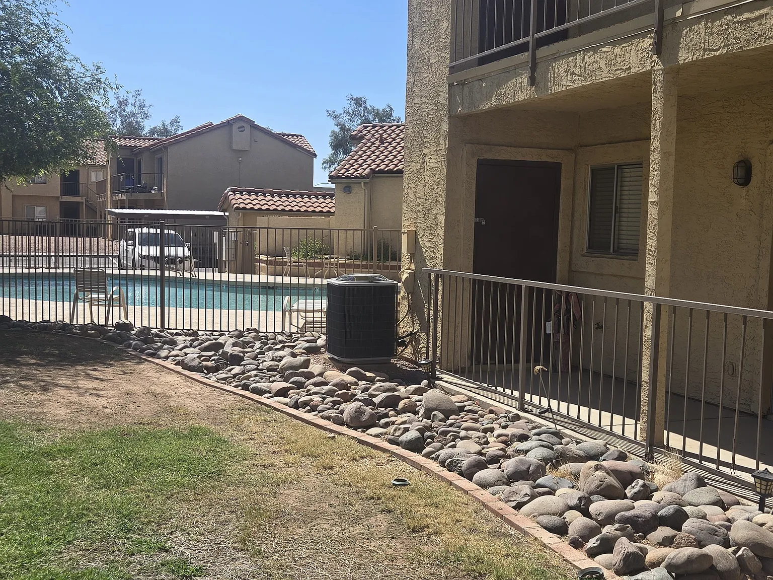 1 bed, 680 sqft, $1,395 — Photo 2