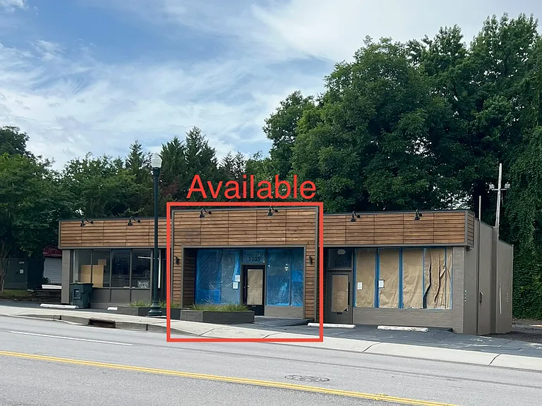 3033 N Main St #1 — Photo 1