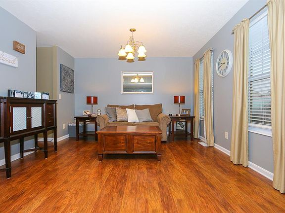 4th image of 1786 Greentree Meadows Dr