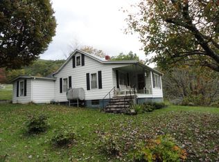 176 Pump Log Hollow Rd, Saltville, VA 24370