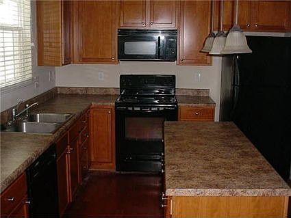 3rd image of 2576 Pierce Brennen Ct