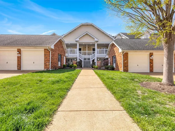 7308 Woodlawn Colonial Ln, Saint Louis, MO 63119