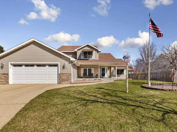 827 Lancer Dr NE, Owatonna, MN 55060