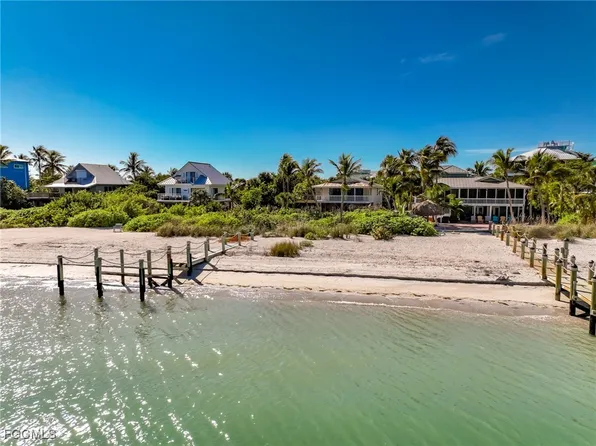 131 Kingfisher Dr, Upper Captiva, FL 33924