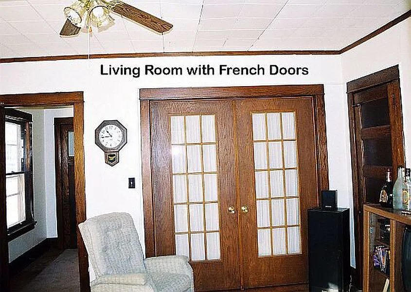 3 bed, 1.0 bath, 1261 sqft, $3,035 — Photo 4