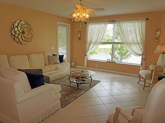 4th image of 2184 Oakmont Dr