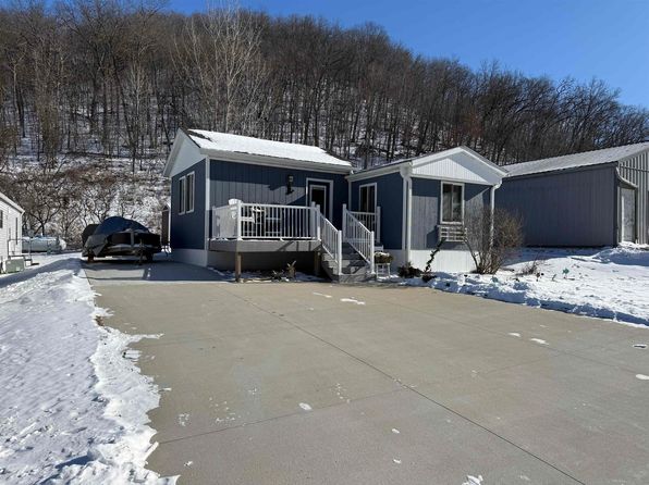 1930 Hideaway Hills Ln