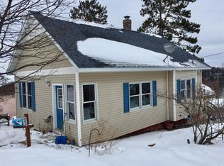311 N 6th St, Crystal Falls, MI 49920