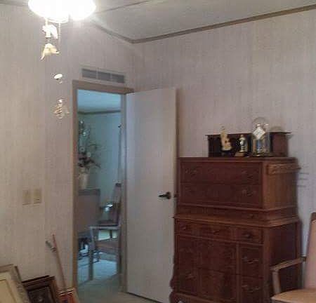 5th image of 411 Seneca Dr