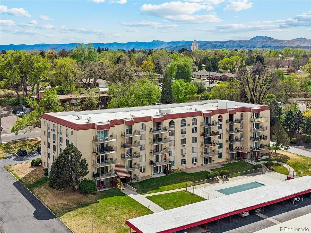 2 bed, 1077 sqft, $1,750 — Photo 3