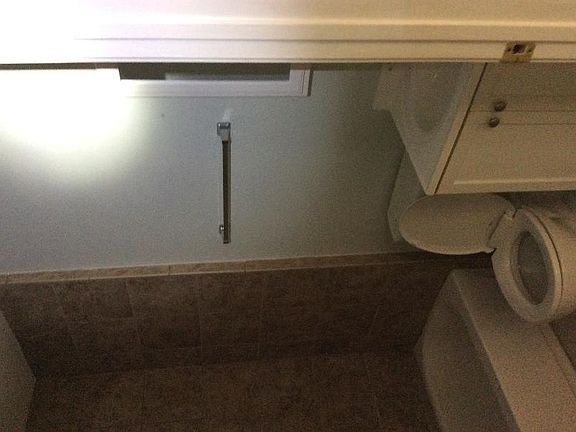 4th image of 28960 Highland Dr APT I