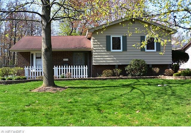 1st image of 26315 Redwood Dr
