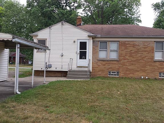 2nd image of 1953 Julia Ave