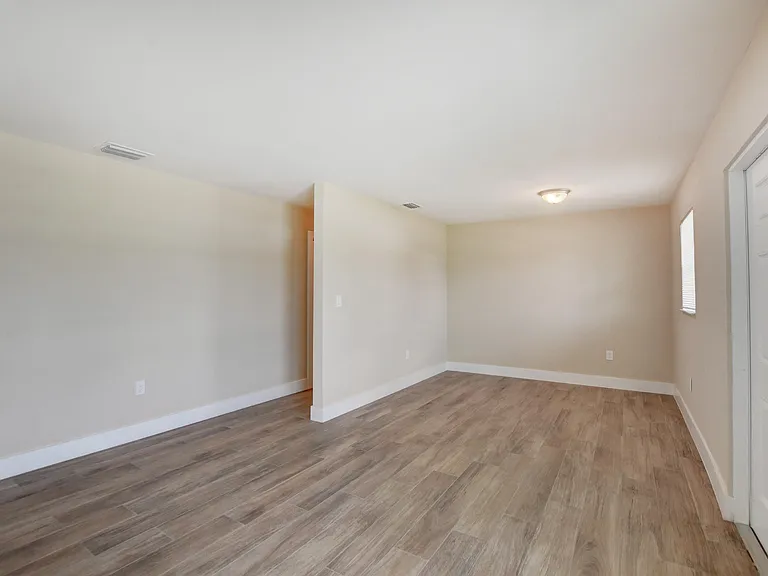 9188 Birmingham Dr — Photo 4