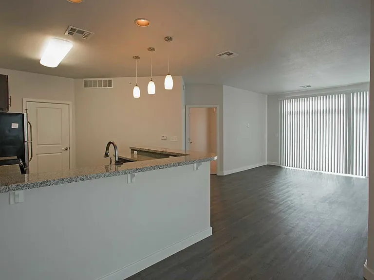 4th Street Lofts — Photo 21