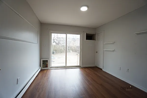 Rented by Rennit Inc. | media 7