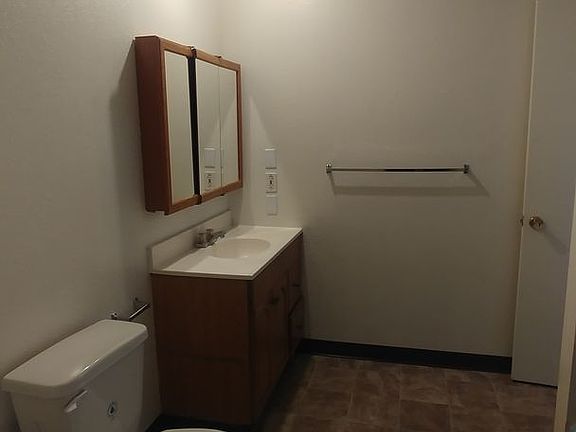 2nd image of 3665 Spruce Ave #58