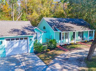 962 Hagley Dr, Pawleys Island, SC 29585
