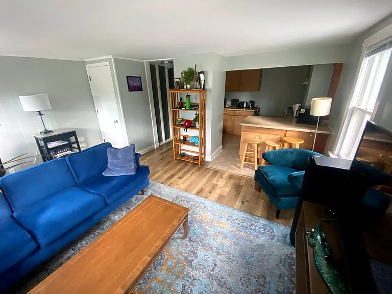 2111 E Dayton St #4 — Photo 3
