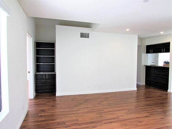 4th image of 1141 N Columbus Ave #Fr2003