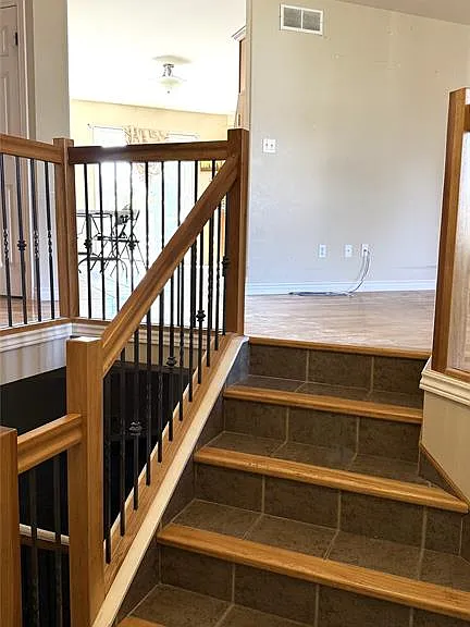 4671 Unicorn Ave — Photo 2