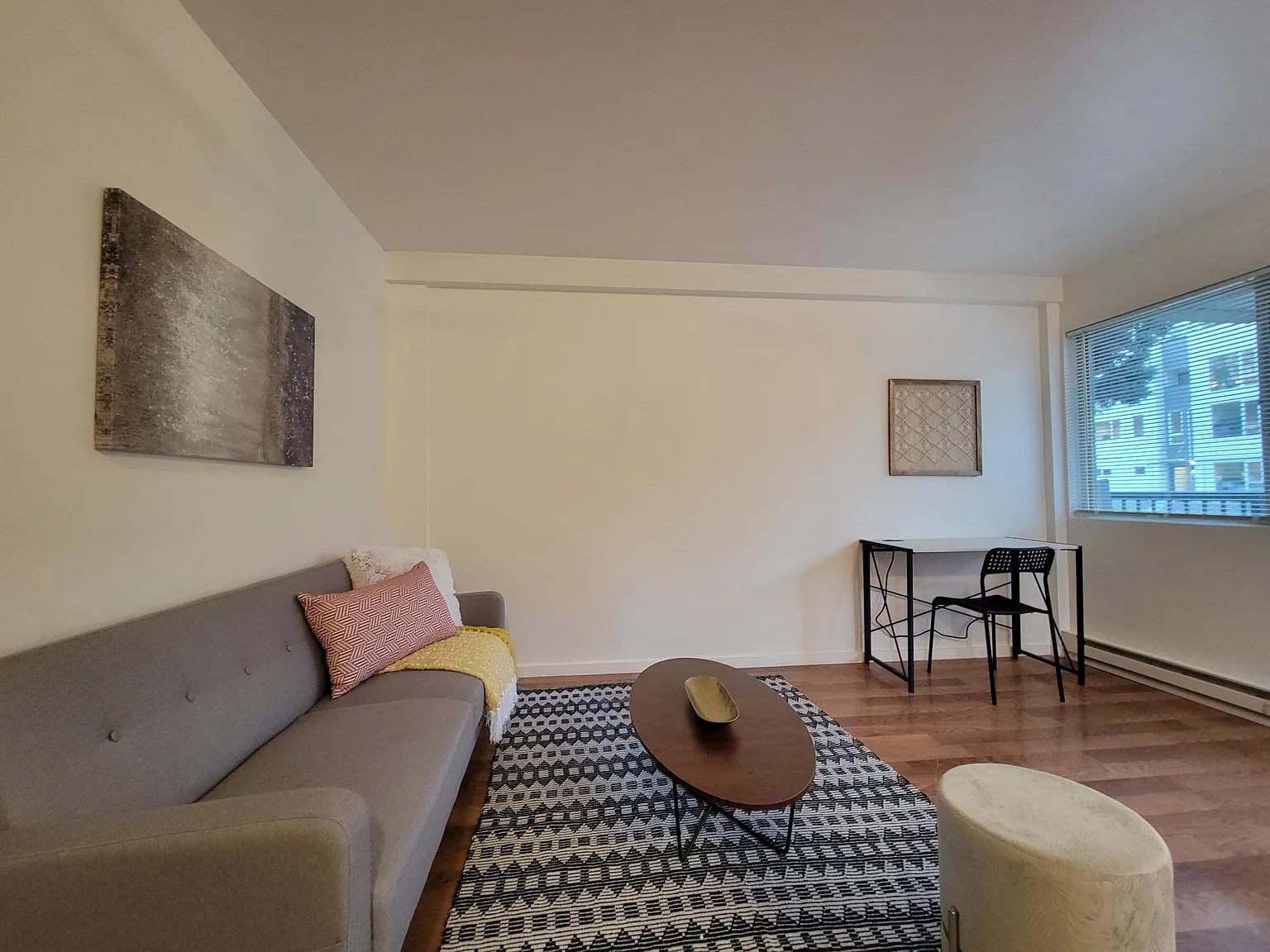 1 bed, 500 sqft, $1,395 — Photo 2