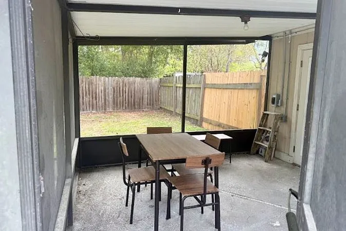 3551 Jamestown Ln — Photo 20