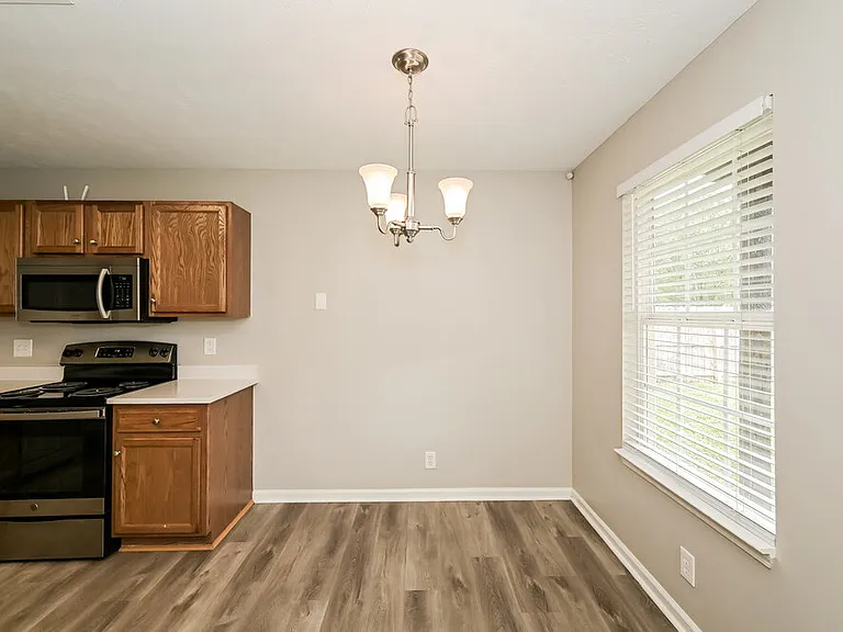 2644 Dakota Way — Photo 6