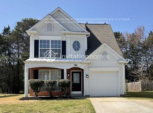 10323 Roundleaf Dr, Charlotte, NC 28213