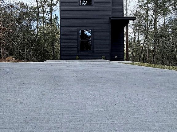 2nd image of 4196 Sam Houston Rd