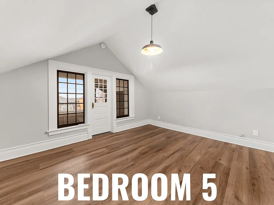519 S Madison St #5