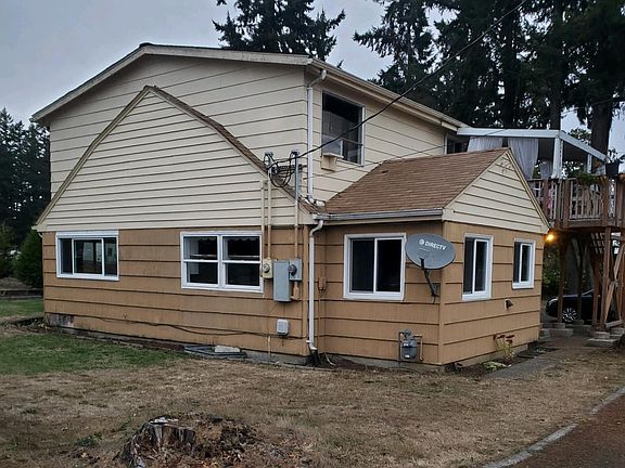 2nd image of 18611 1st Avenue Ct S #1