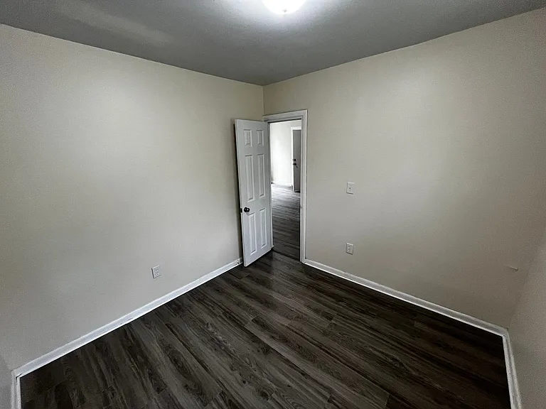 5 River St — Photo 8