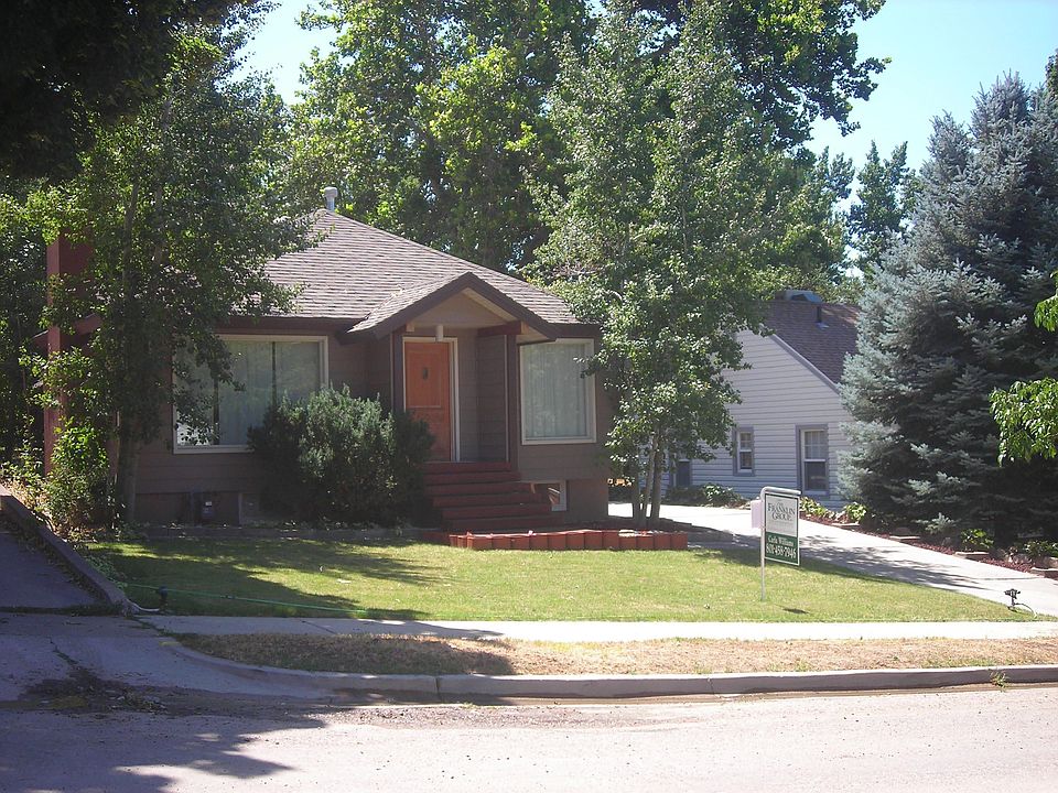 Gorgeous E Bench Bungalow