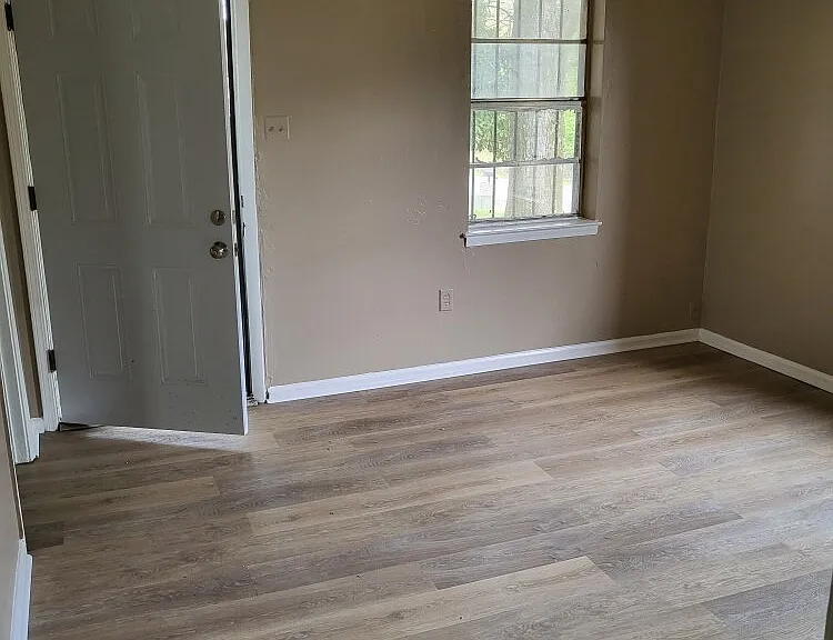 3497 Arnold Rd — Photo 2